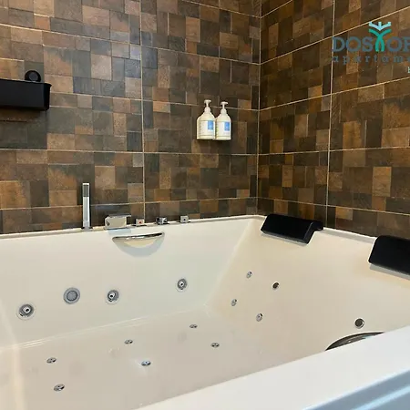 Dos Torres La Dulceria - Jacuzzi Y Vistas En El Corazon De アパート サラゴサ